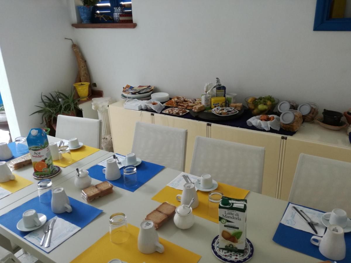 Portopalo Di Capo Passero Mediterranea Guesthouse B&B المظهر الخارجي الصورة